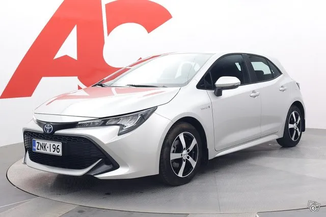 Toyota Corolla Hatchback 1,8 Hybrid Life - / 1.Omistaja / Täydellinen merkkiliikkeen huoltokirja / Vähän ajettu / Adaptiivinen vakionopeussäädin Image 1