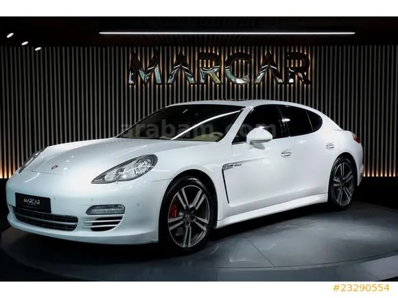 Porsche Panamera Image 8